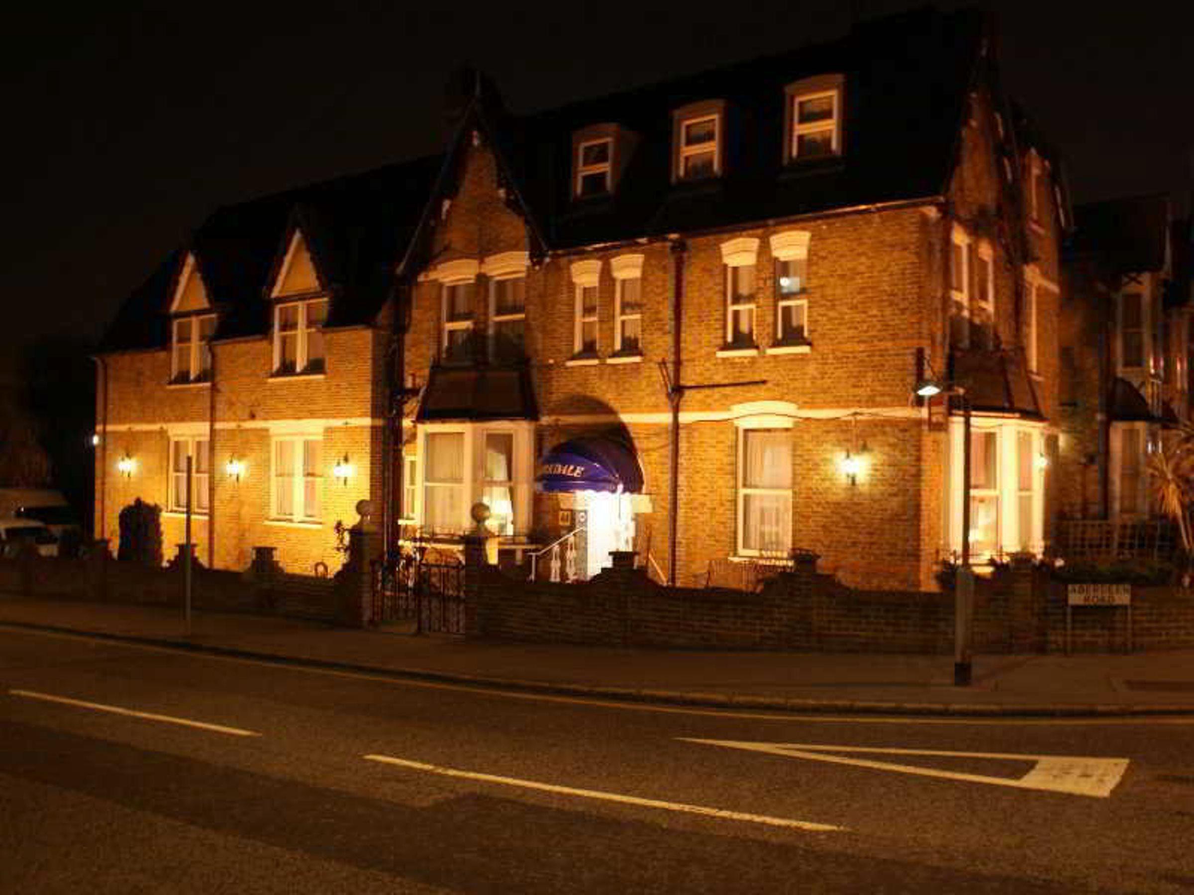 Kirkdale Hotel クロイドン エクステリア 写真